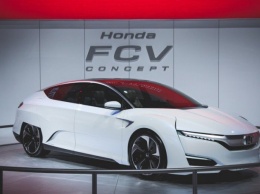 Honda разрабатывает автомобиль на водородных топливных ячейках
