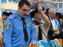 Руководитель городской полиции поздравил подшефных с праздником Последнего звонка