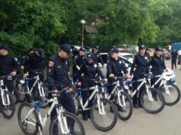 Одесское побережье и парки будут охранять полицейские на велосипедах