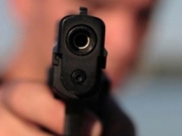 Водитель легковушки выстрелил в мужчину в Киеве