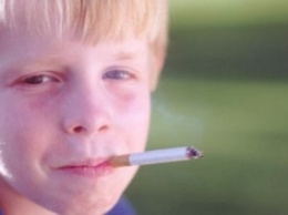 В Пензе малолетний курильщик воспламенился в результате падения на него мопеда
