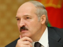Александр Лукашенко перенес дату визита в Пакистан из-за смерти матери