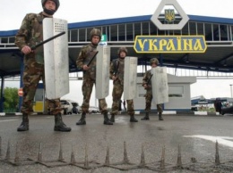 Граница Украины с Россией останется без стены