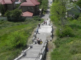 Ремонты лестниц в Бердянске обойдутся почти в 100 тысяч гривен
