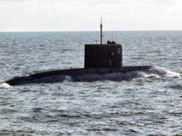 Военный корабль и подлодка России замечены у берегов Латвии