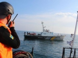 В Бердянске пограничники обнаружили судно с незаконно перевозимыми детьми