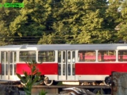 В Каменское после капремонта вернулся первый трамвай Tatra T3SU