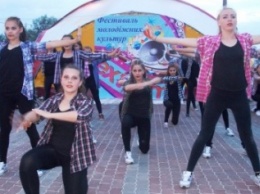На фестивале "Экстрим" в Скадовске ждут тех, кто умеет танцевать контемп, модерн и не только