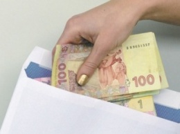 Только треть работодателей в Черниговской области платит за работу официально
