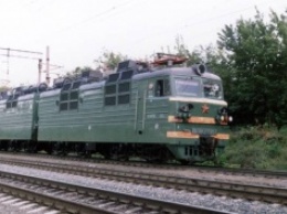 На Николаевщине грузовой поезд убил человека