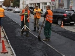 Харьковчане предлагают городской власти ремонтировать дороги ночью