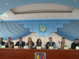 Скандал на первом выездном заседании комитета ВР Украины по вопросам СМИ (видео)