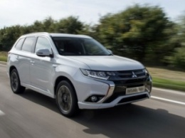 Хакеры взломали гибридный Mitsubishi Outlander