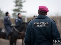 ЧП в Днепре: муниципальная гвардия вышвырнула из сессионного зала журналиста ТРК "Регион"