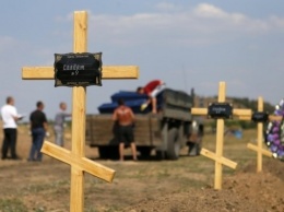 Тела погибших на востоке Украины российских солдат сжигают в мобильных крематориях (ВИДЕО)