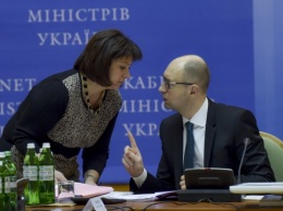 Яценюк поручил Минфину неотложно профинансировать программу по обеспечению жильем участников АТО