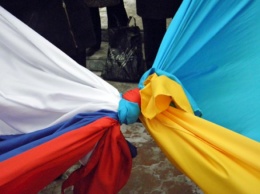 Торговля между Украиной и Россией сократилась втрое за год - эксперт