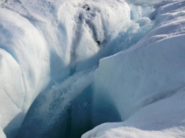Таяние льдов Гренландии 2015 года подтверждает арктическую амплификацию