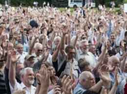 Жители Вараша в Ровенской области митинговали за переименование города