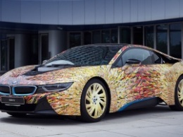 Концепт BMW i8 Futurism Edition показали в Италии
