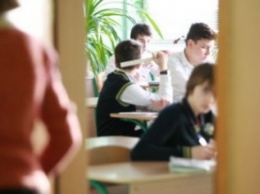 В Украине началась реформа образования: учителям- сокращение, детям -12-летка