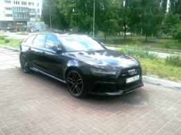 Audi RS6 Avant в Киеве: самый заряженный универсал с динамикой Lamborghini