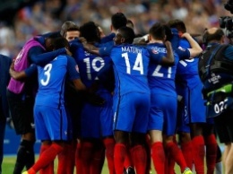 В матче-открытии Евро-2016 Франция победила Румынию 2:1 (Видео)
