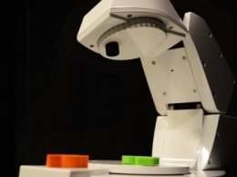 Исследователи разработали робота-дворецкого для управления умным домом