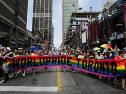 Топ-10 крупнейших гей-парадов в мире: Фото