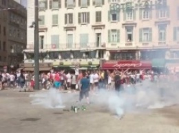 В Марселе снова начались столкновения российских и английских фанатов