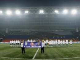 Английские фанаты освистали гимн России перед футбольным матчем в Марселе