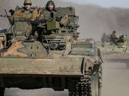 Штаб АТО: боевики обстреливают украинских военных на всех направлениях