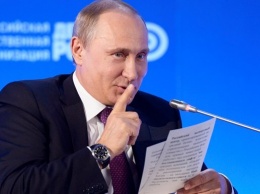 Le Monde: Путин изначально не планировал отбирать Крым