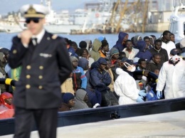 Итальянская береговая охрана спасла более 700 мигрантов