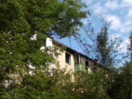 На Днепропетровщине спасатели эвакуировали 5 людей из горящей квартиры