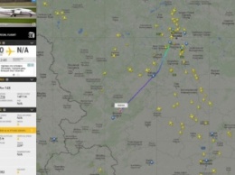 Самолет, ранее забирал ГРУшники, летит в Украину