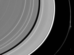NASA опубликовало снимок разрушенного кольца Сатурна