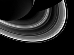 NASA показало снимок поврежденного кольца Сатурна