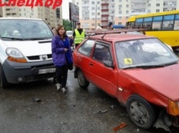 В Сумах на Прокофьева столкнулись два авто (ФОТО)