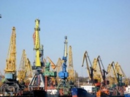 Работники украинских морских портов пикетировали Кабмин - пригрозили «майданом», если не прекратится намеренное банкротство предприятий
