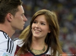СМИ опубликовали эффектные фото подруг игроков сборной Германии (фото)