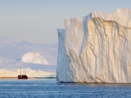 Подо льдами Гренландии была река