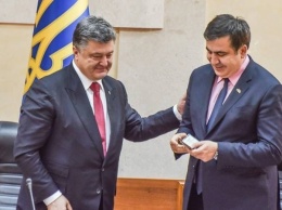 Президент Украины поблагодарил Саакашвили за первые шаги на посту губернатора