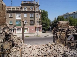 Ровно год назад в истории украинского Луганска началось самое «жаркое лето» (видео)