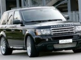 Одессит на Range Rover попался на воровстве... тротуарной плитки (ФОТО)