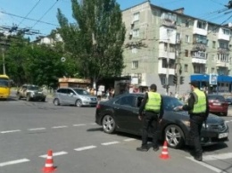 Взорвавший гранату в многоэтажке Мариуполя мужчина сдался полиции