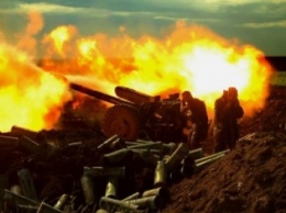 Война на Донбассе: террористы открыли огонь под Луганском