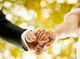 Небольшое количество сексуальных партнеров до брака повышает риск развода