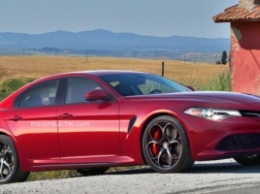 Alfa Romeo выпустит конкурента для BMW 5-Series в 2018 году