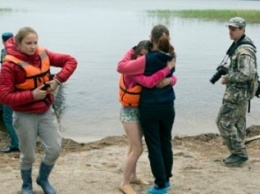 Трагедия в Карелии: на озере погибли 14 участников детского турпохода